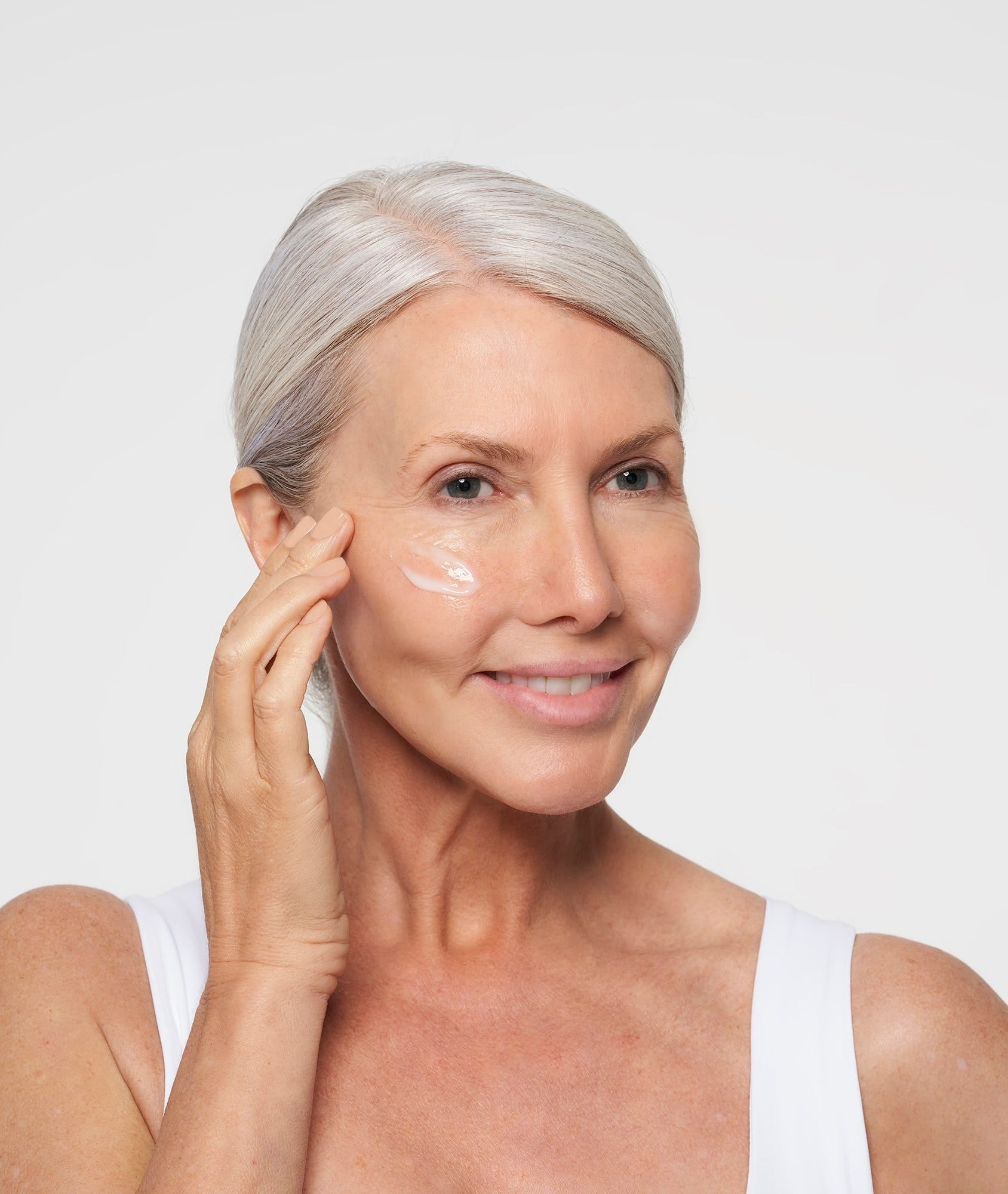 Shop MakeSense® Silk Primer & Pore Minimizer - Premium Quality