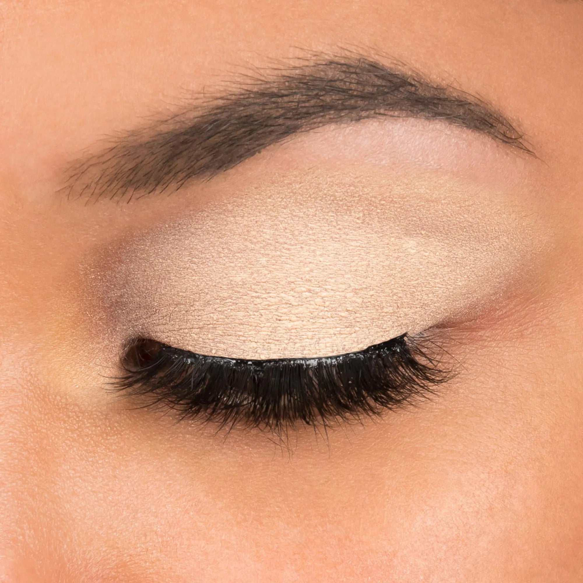 ShadowSense product shade Sandstone Pearl medium skin tone